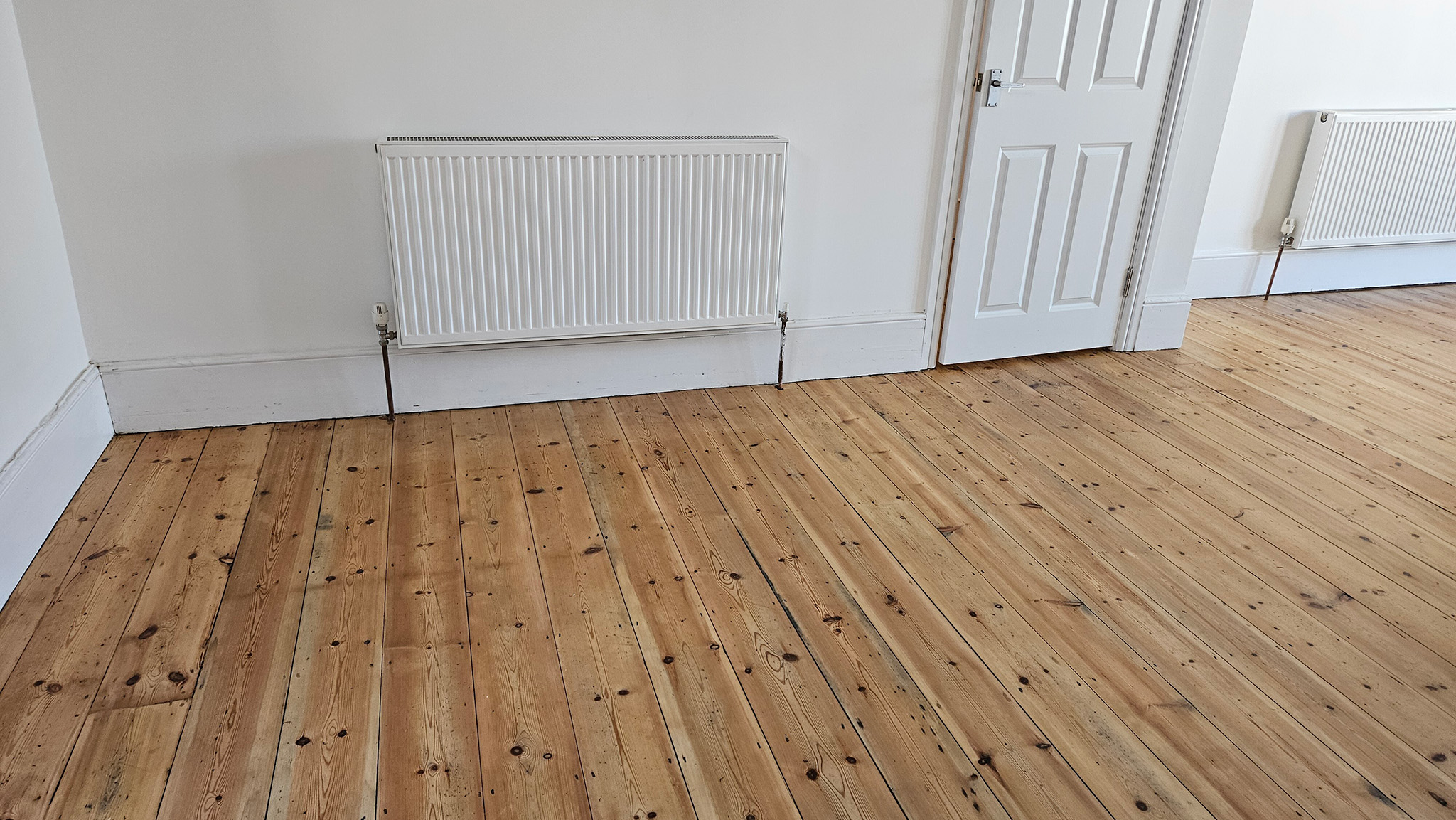 Floorboards Restoration Services