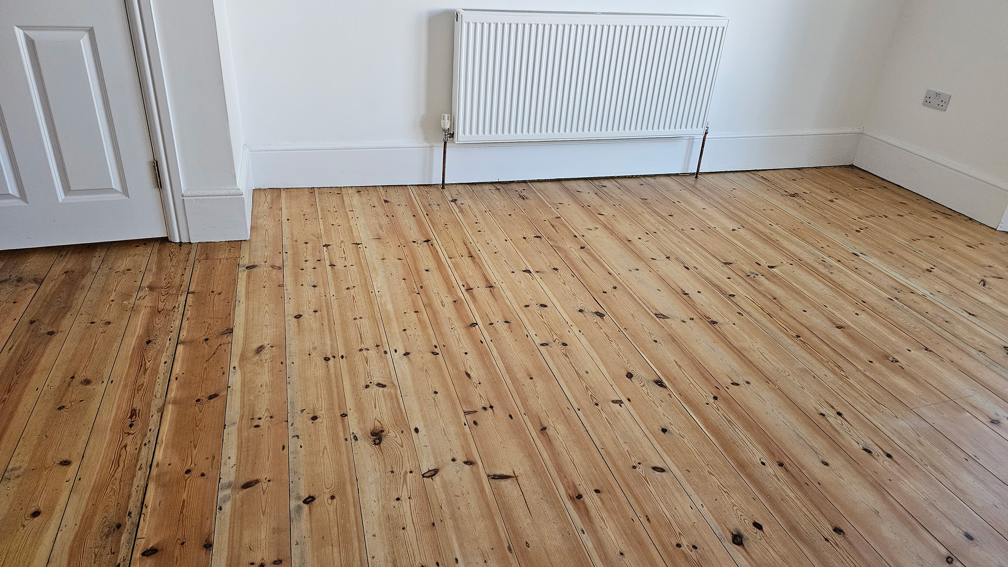 Floorboards Restoration Services