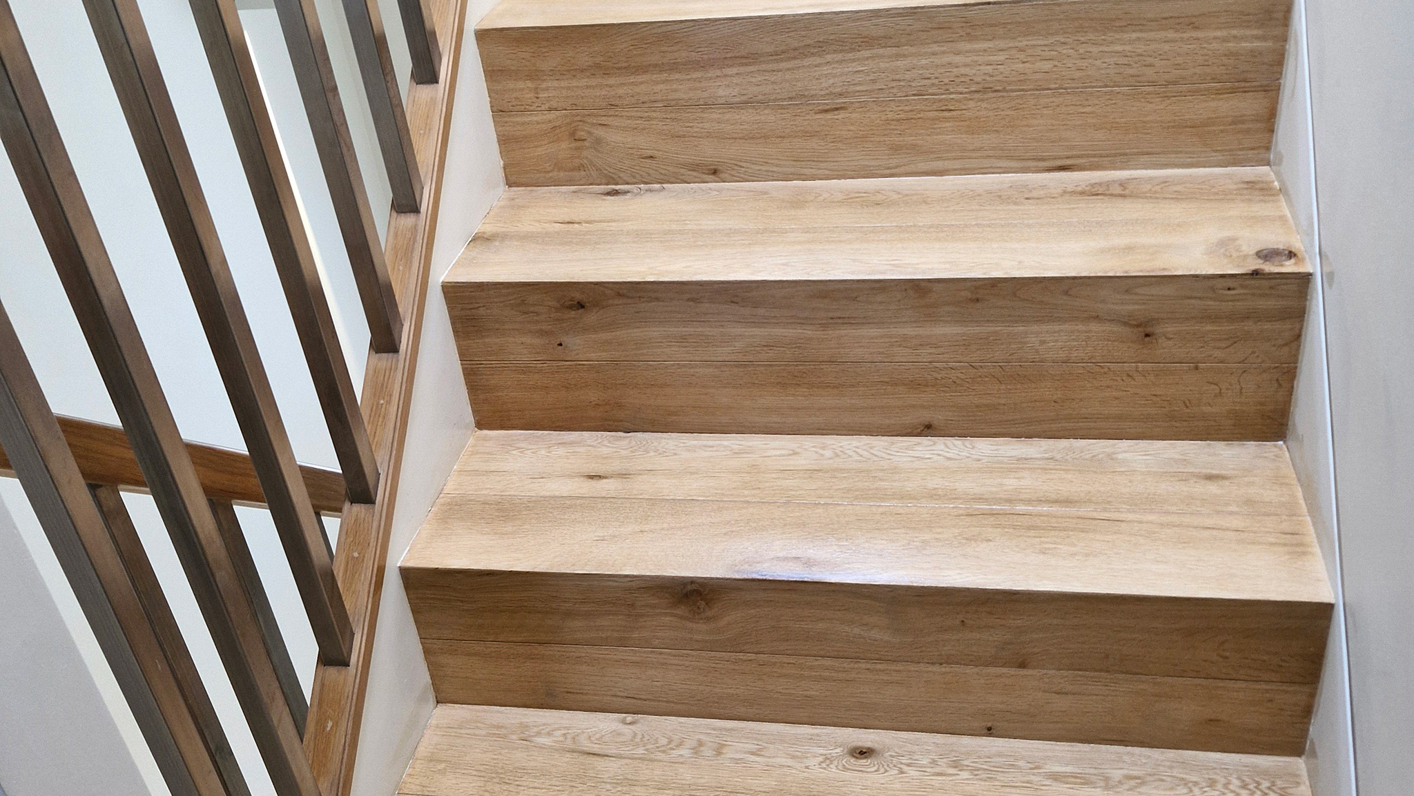Wooden Stairs Sanding & Sanding