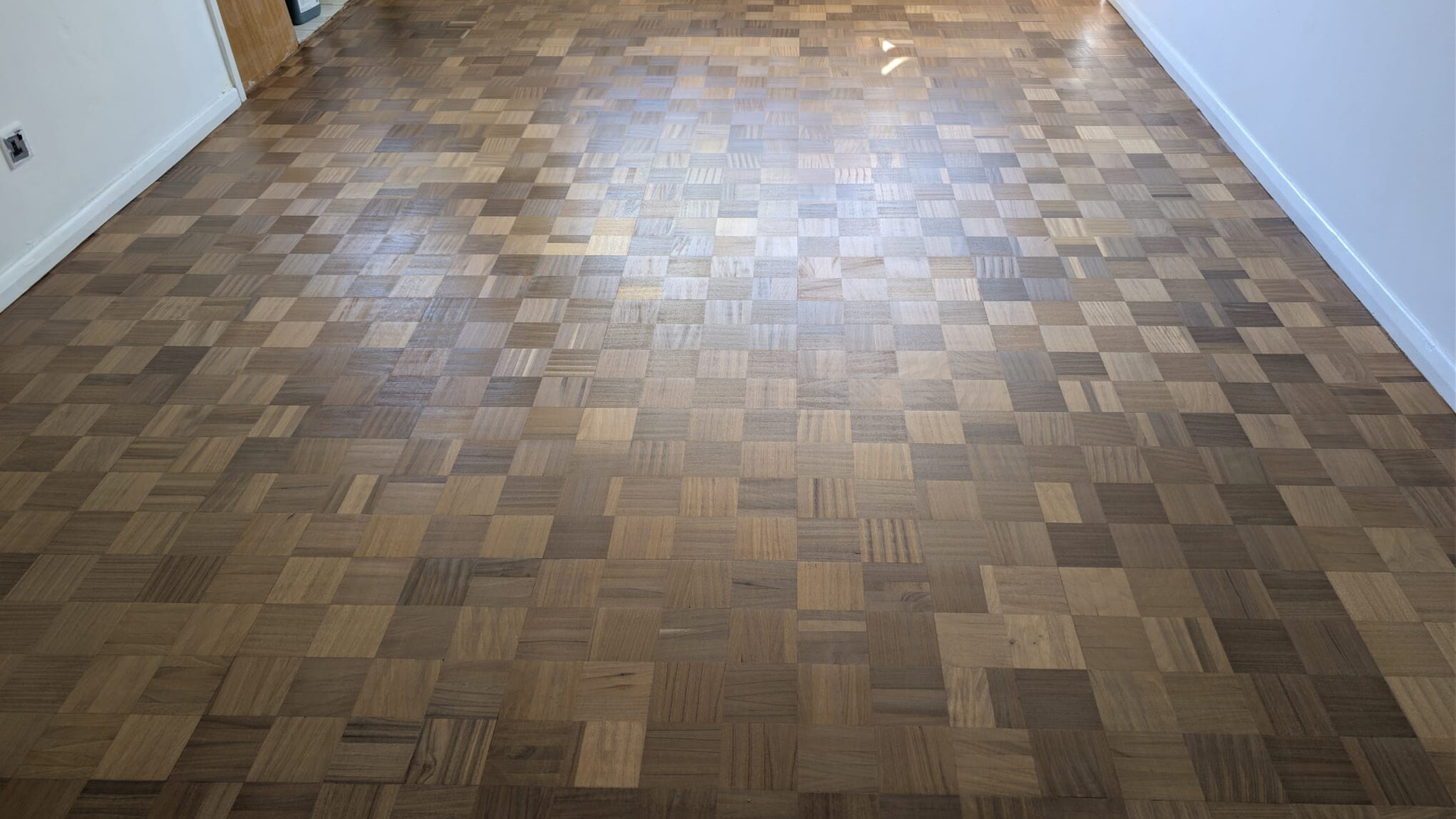 How Air Humidity & Damp Can Affects Your Wooden Floors