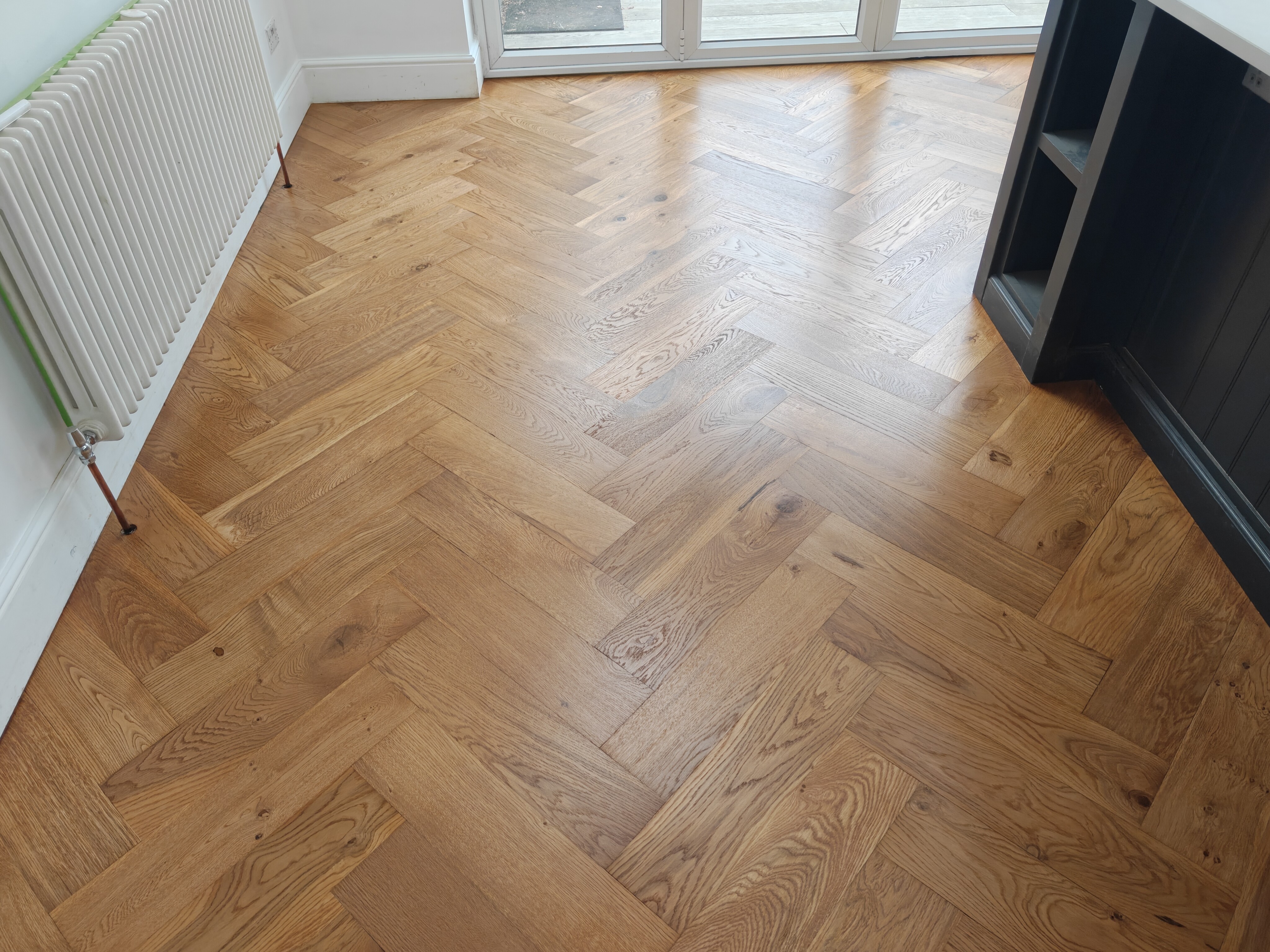 Sanded & Lacquered Parquet Flooring