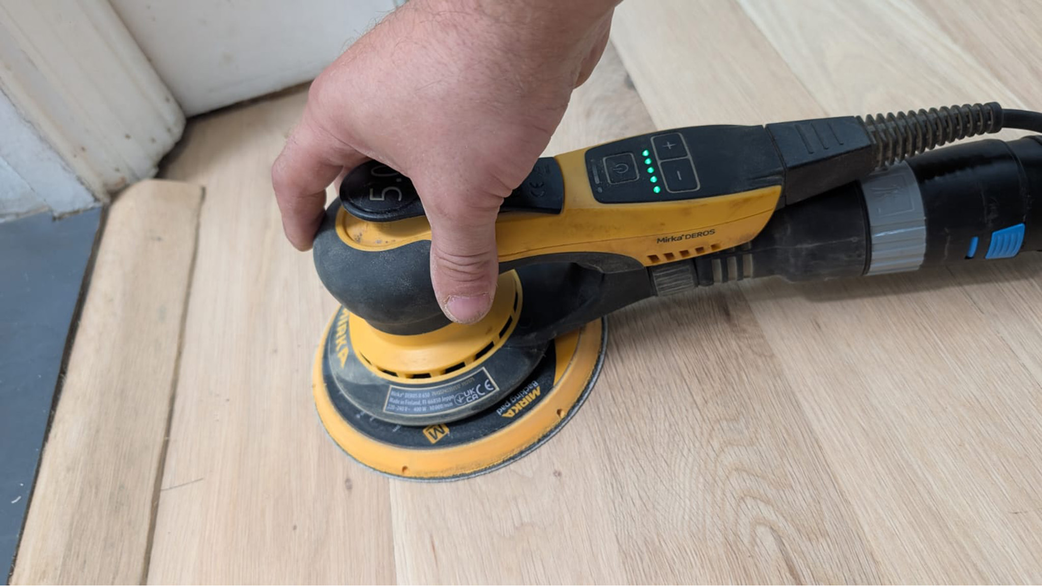 Mirka Orbital Hand Sanders Comparison: Delivering Excellence to Wood Finishing