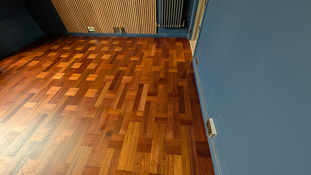 Common 5 Mistakes Homeowners Make with Wooden Floors