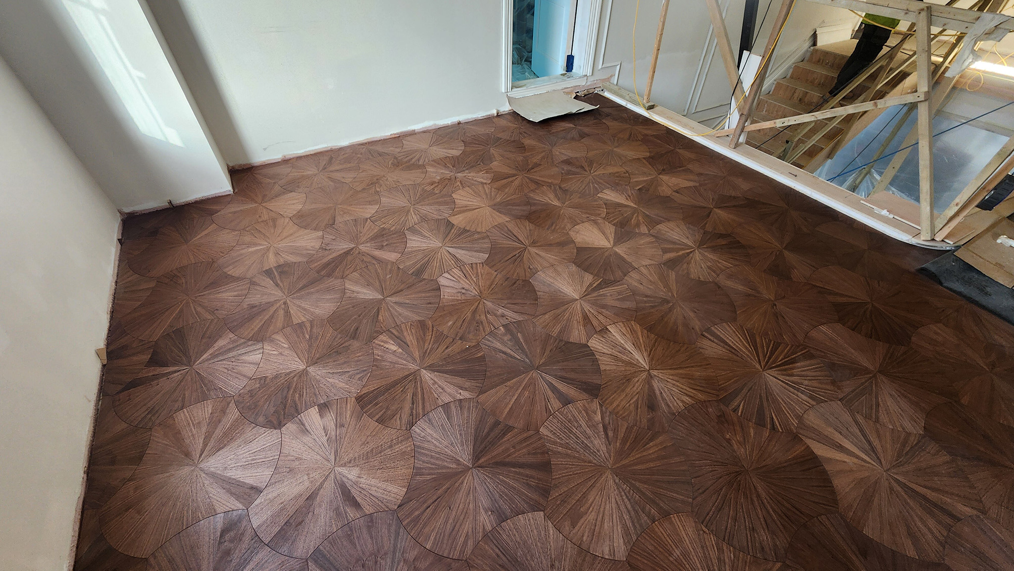 Lotus Leaf Parquet Floor Fitting - Hampstead