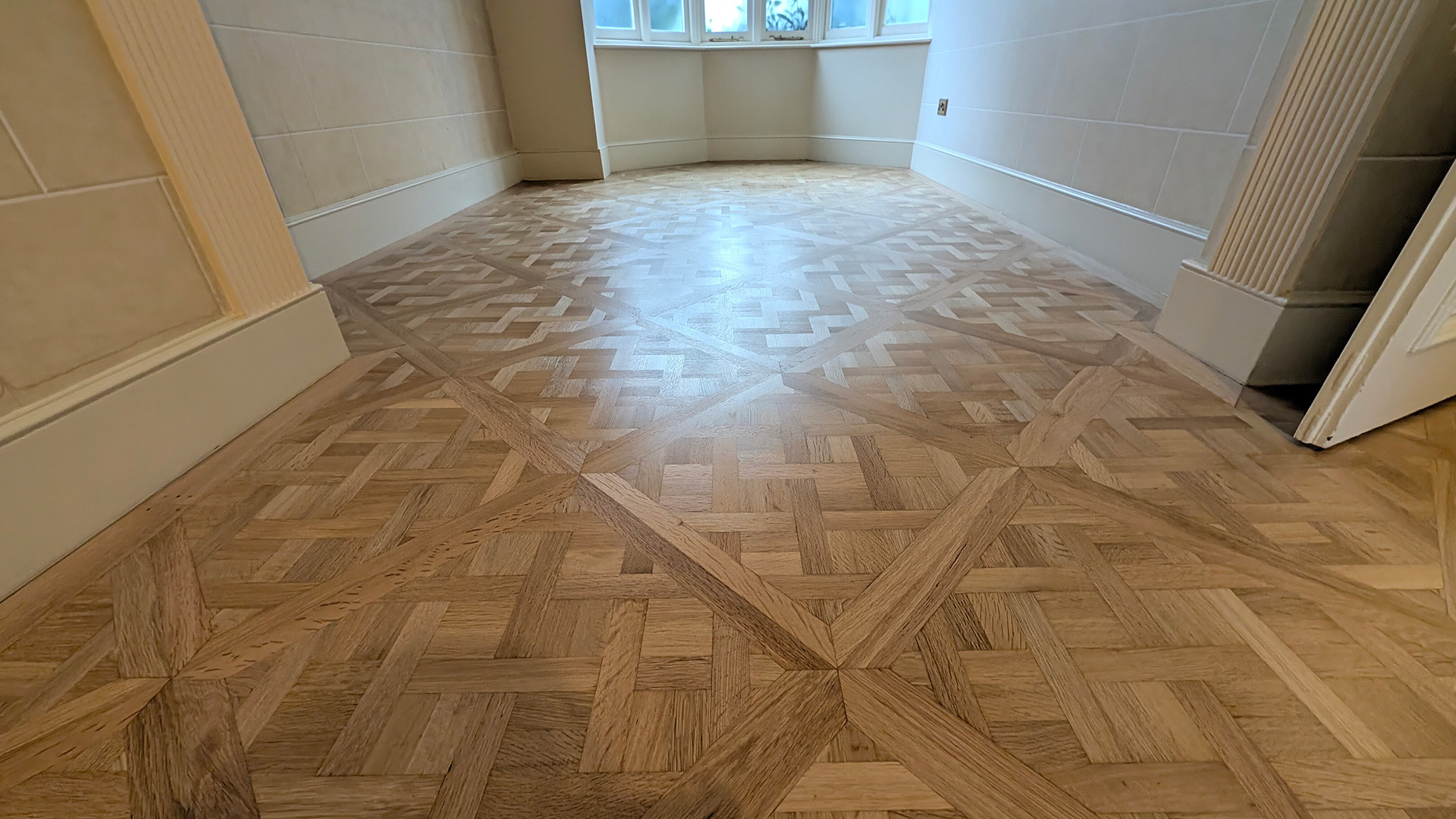 Restoration of a Versailles Parquet Flooring - Putney