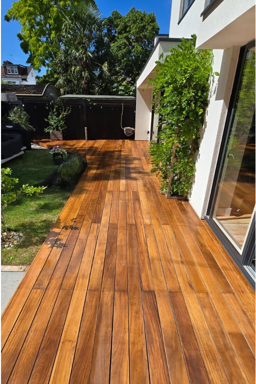 Decking Restoration by Floorworks: Sealing