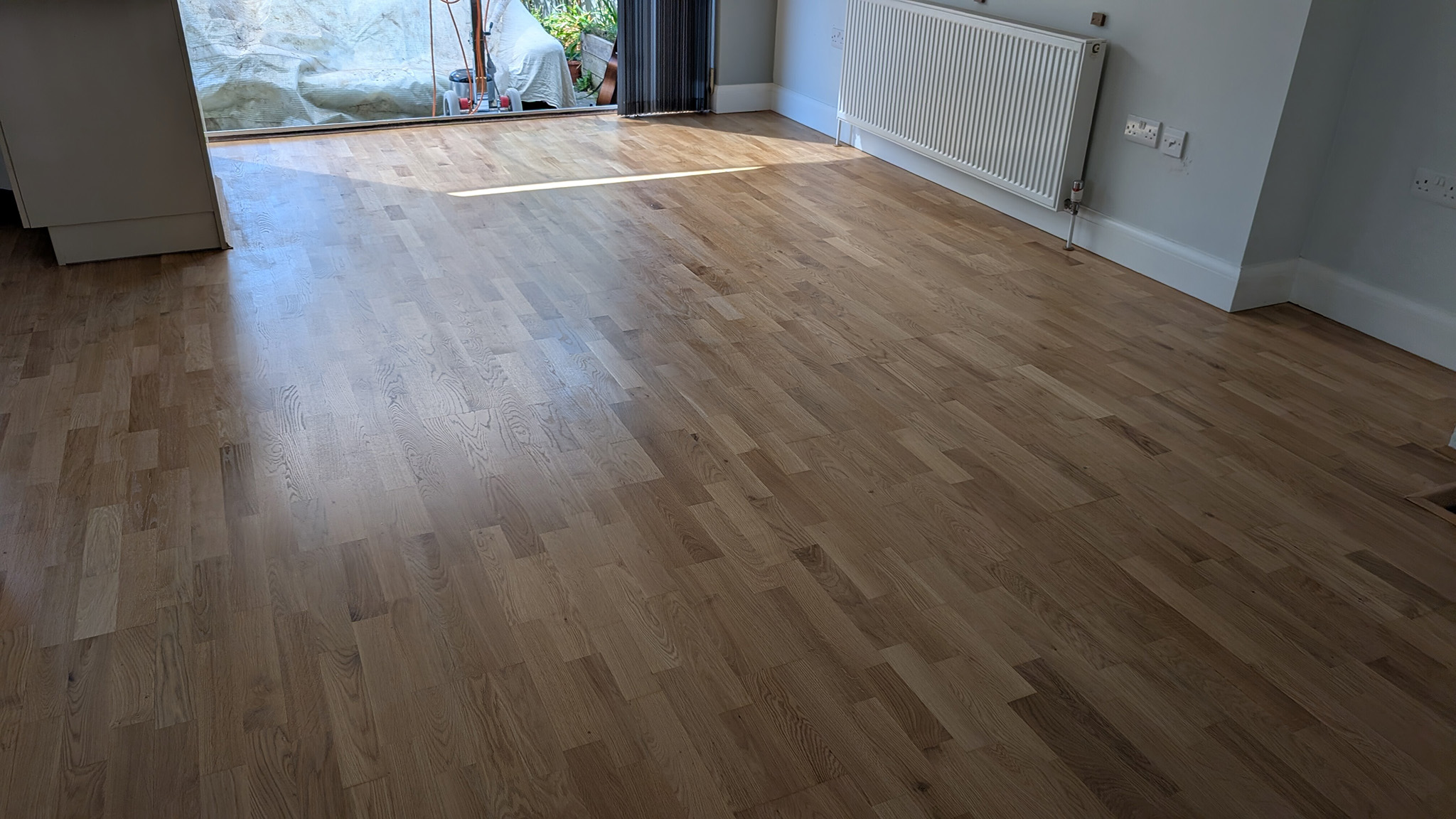 Restoration of an Engineered Wooden Flooring