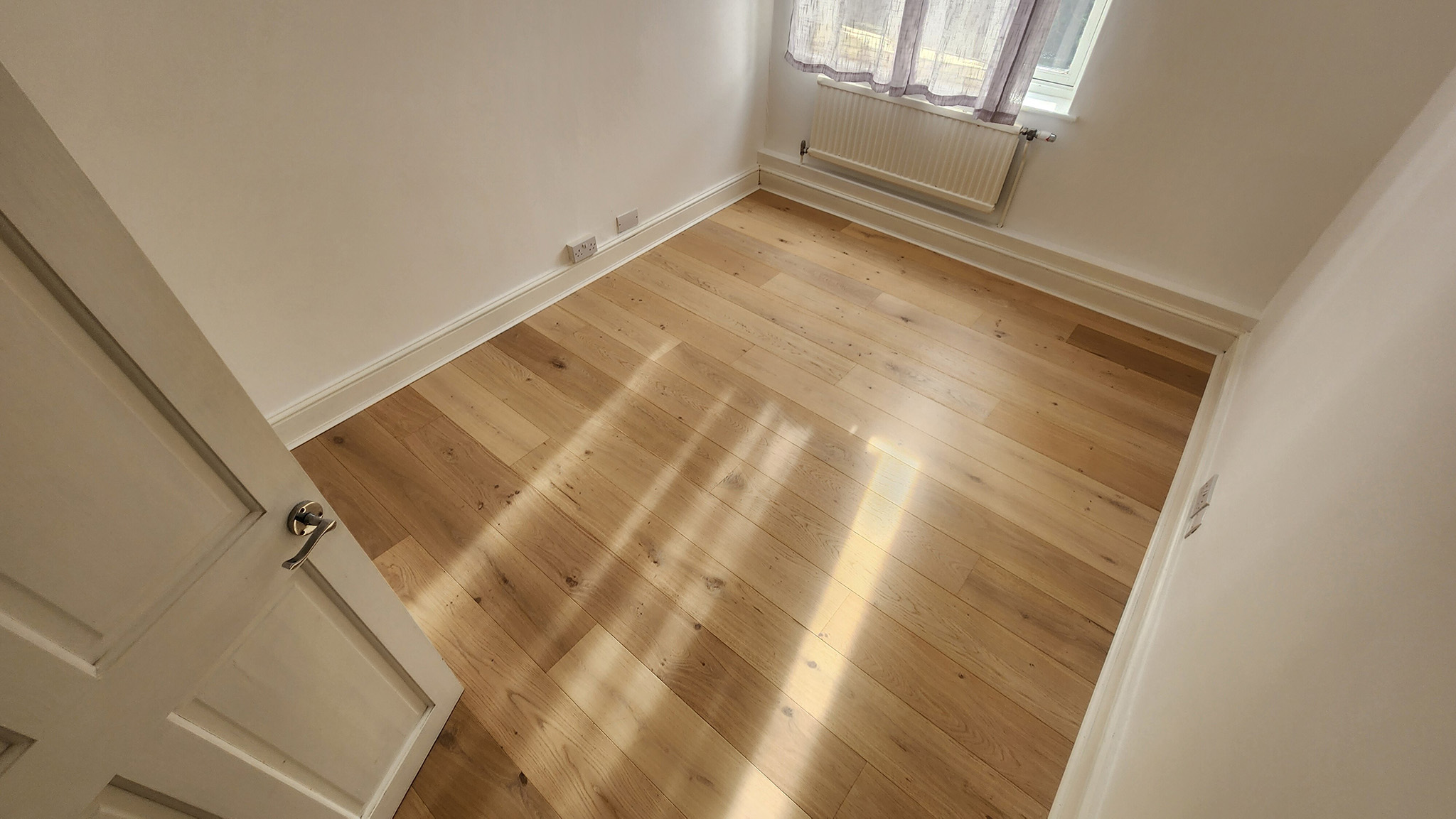 Timberlay Engineered Invisible Oak Flooring Installation