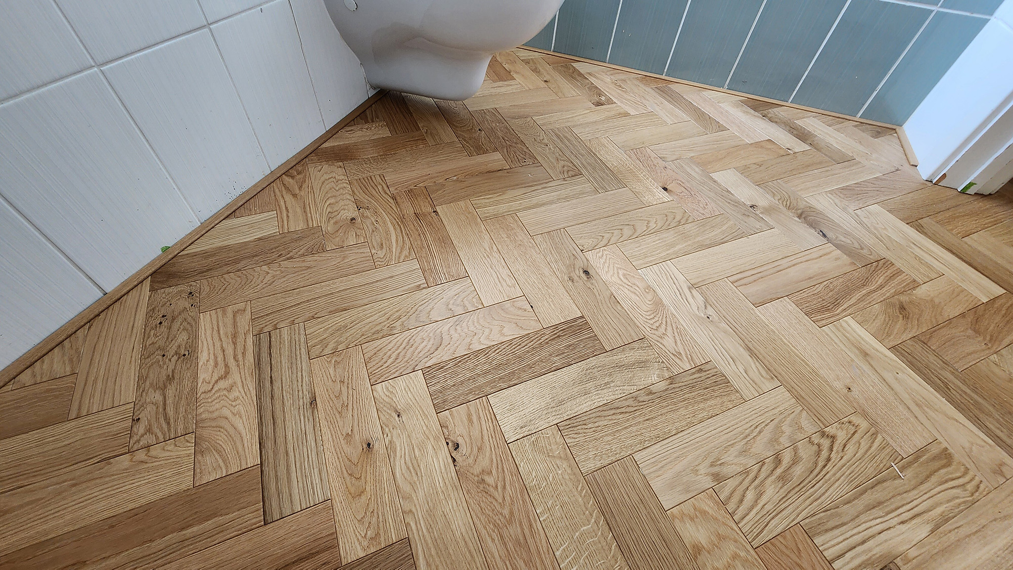 Timbercraft Herringbone Engineered Oak Parquet Flooring Fitting