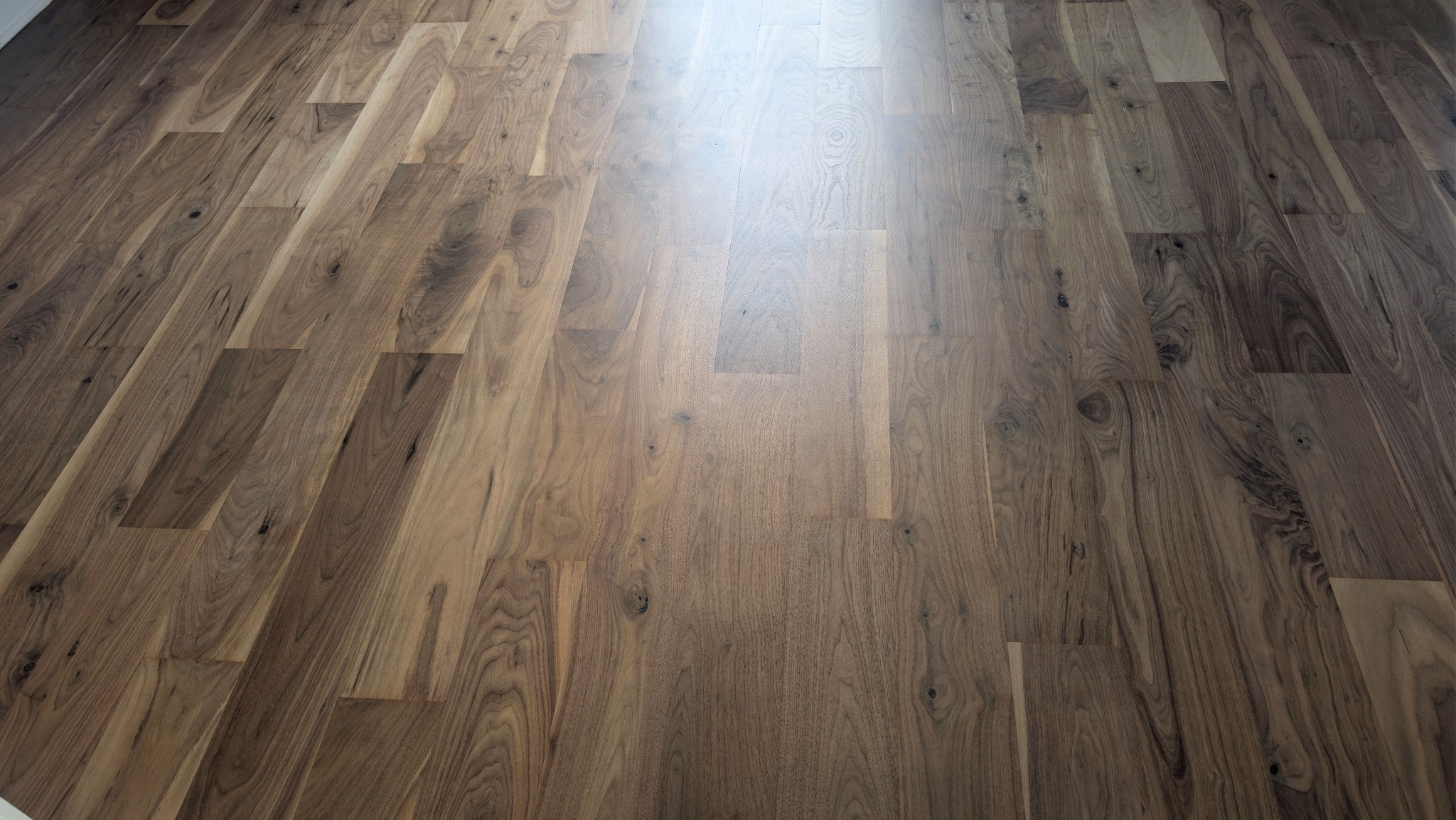 Restoration of a Walnut Engineered Wooden Flooring