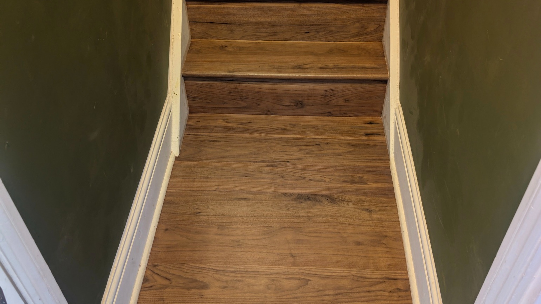 Restoration of a Walnut Engineered Wooden Flooring